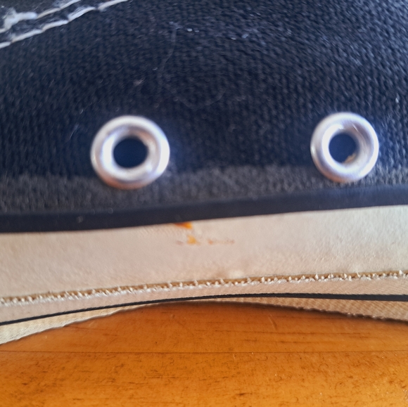 1990's Converse All Stars size 7 - Picture 13 of 14
